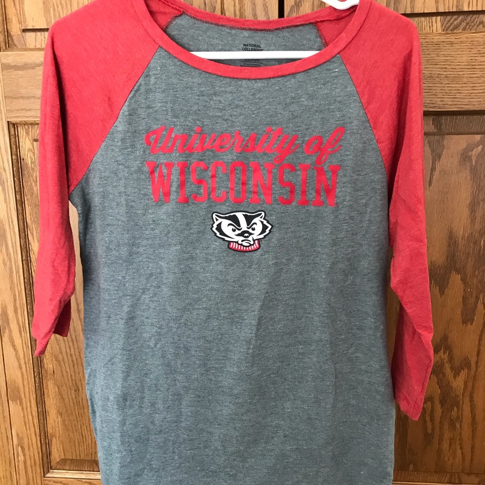 WI badgers 3/4 sleeve!
